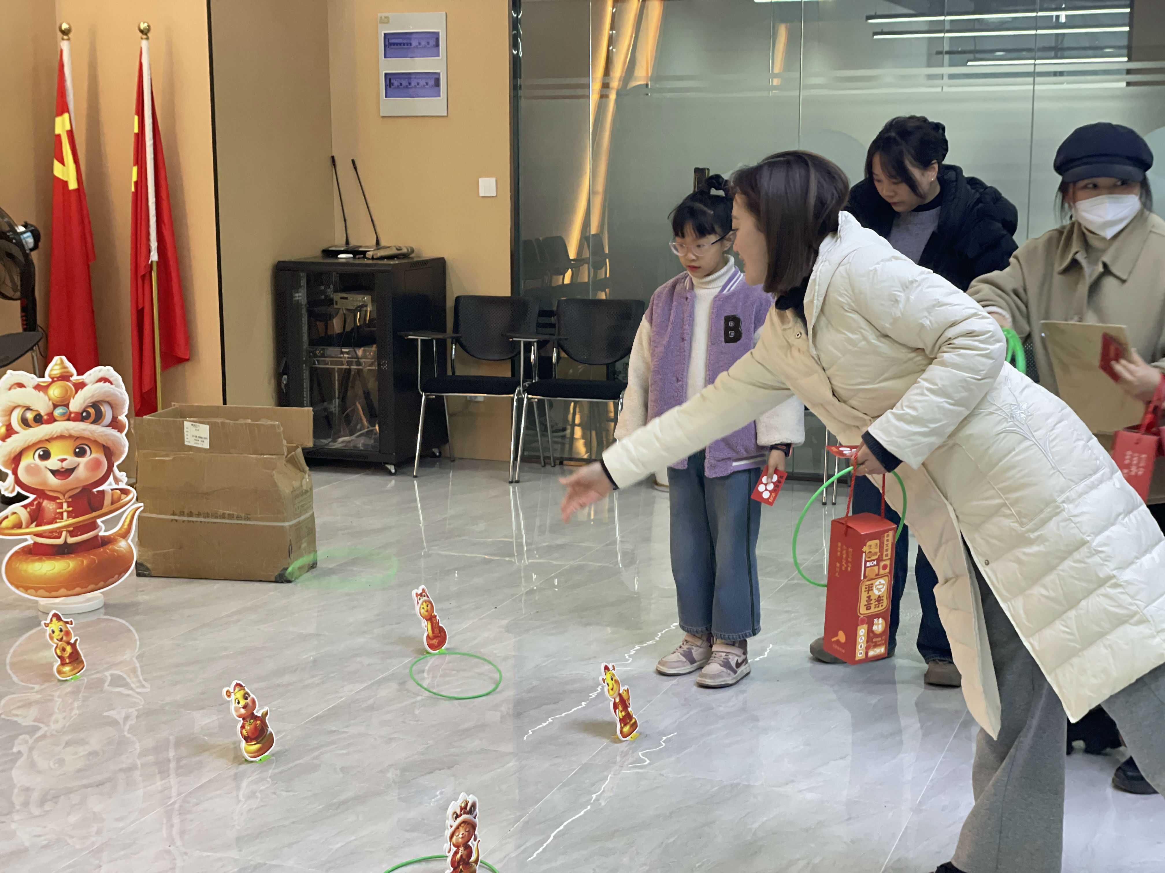 蛇勢如虹，盤聚而上——2025年人本文化新春游園會圓滿落幕